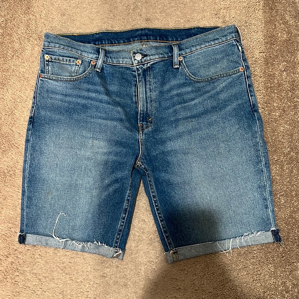 Levi’s shorts